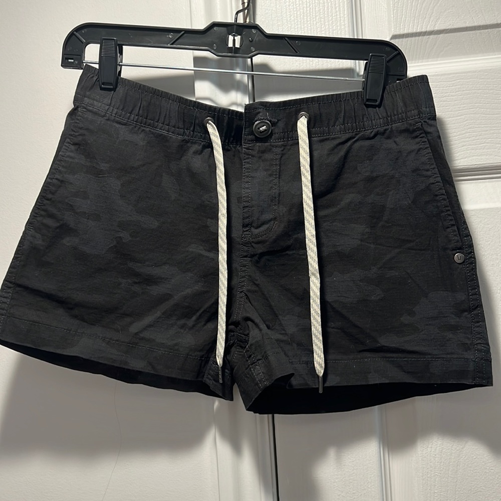 Vuori Ripstop Short Size Small Black Watercolor Camo